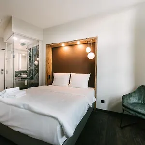 Travel24 *** Leipzig