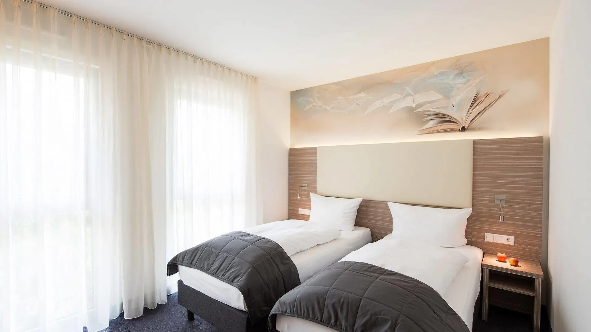 Book Hotel Лейпциг
